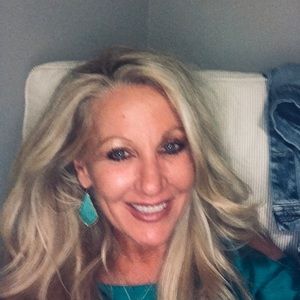 Meet your Posher, Jane